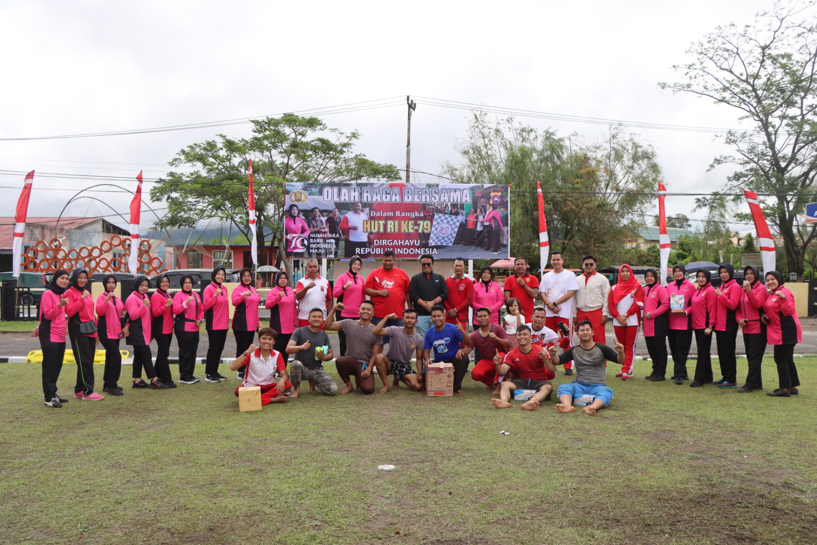 Polres Padang Panjang Gelar Acara Olah Raga Bersama Dalam Rangka Perayaan HUT ke-79 Kemerdekaan RI