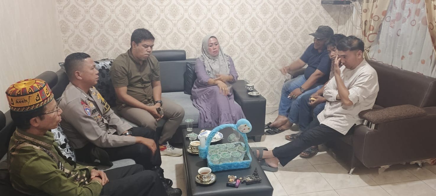 Bhabinkamtibmas Gelar Kegiatan “Jumat Curhat” dan untuk Jalin Kedekatan dengan Warga.